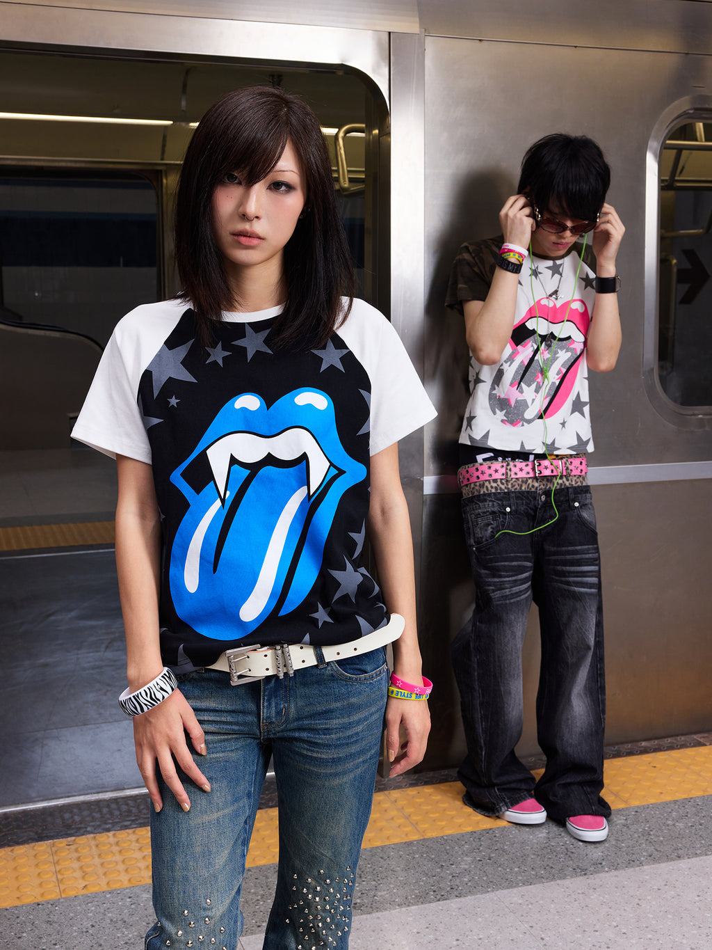 NUMBASIA Blue Tongue and Star Raglan T-Shirt — NA0069