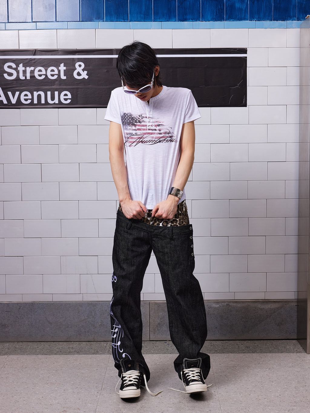 NUMBASIA Distressed Flag Print Slub Henley T-Shirt — NA0081