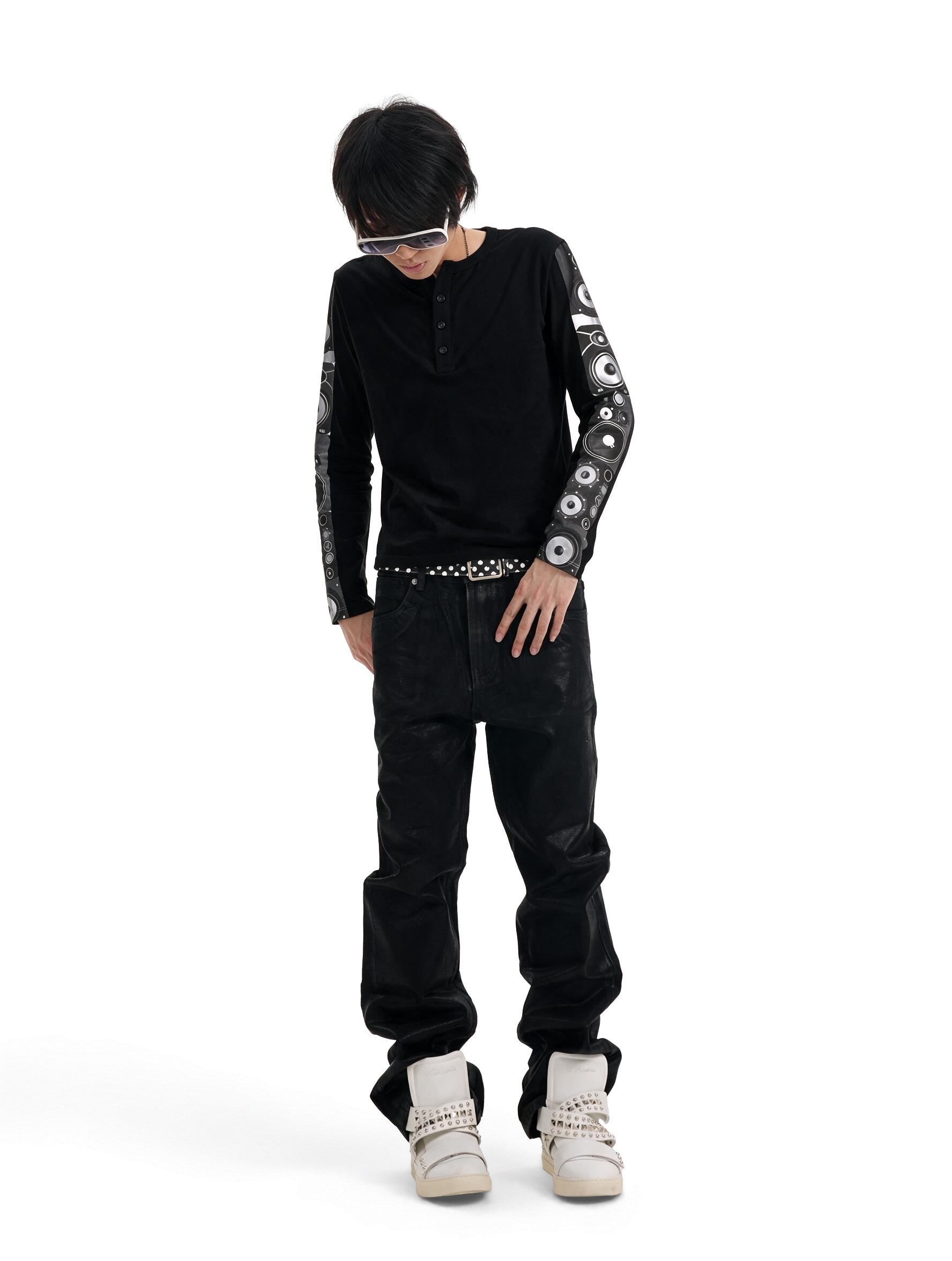 NUMBASIA Speaker Sleeve Print Henley Long Sleeve T-Shirt — NA0119