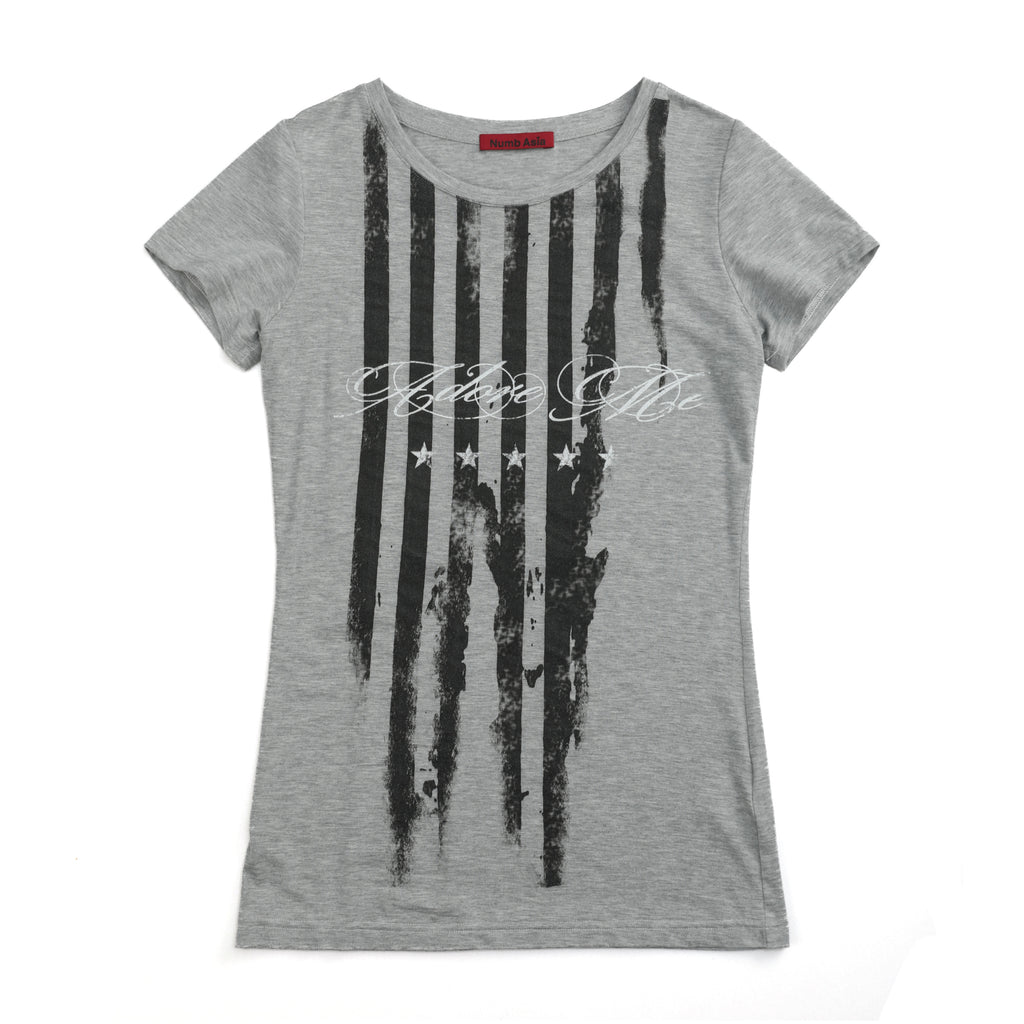 NUMBASIA Distressed Flag Graphic Fitted Scoop-Neck T-Shirt — NA6002A front