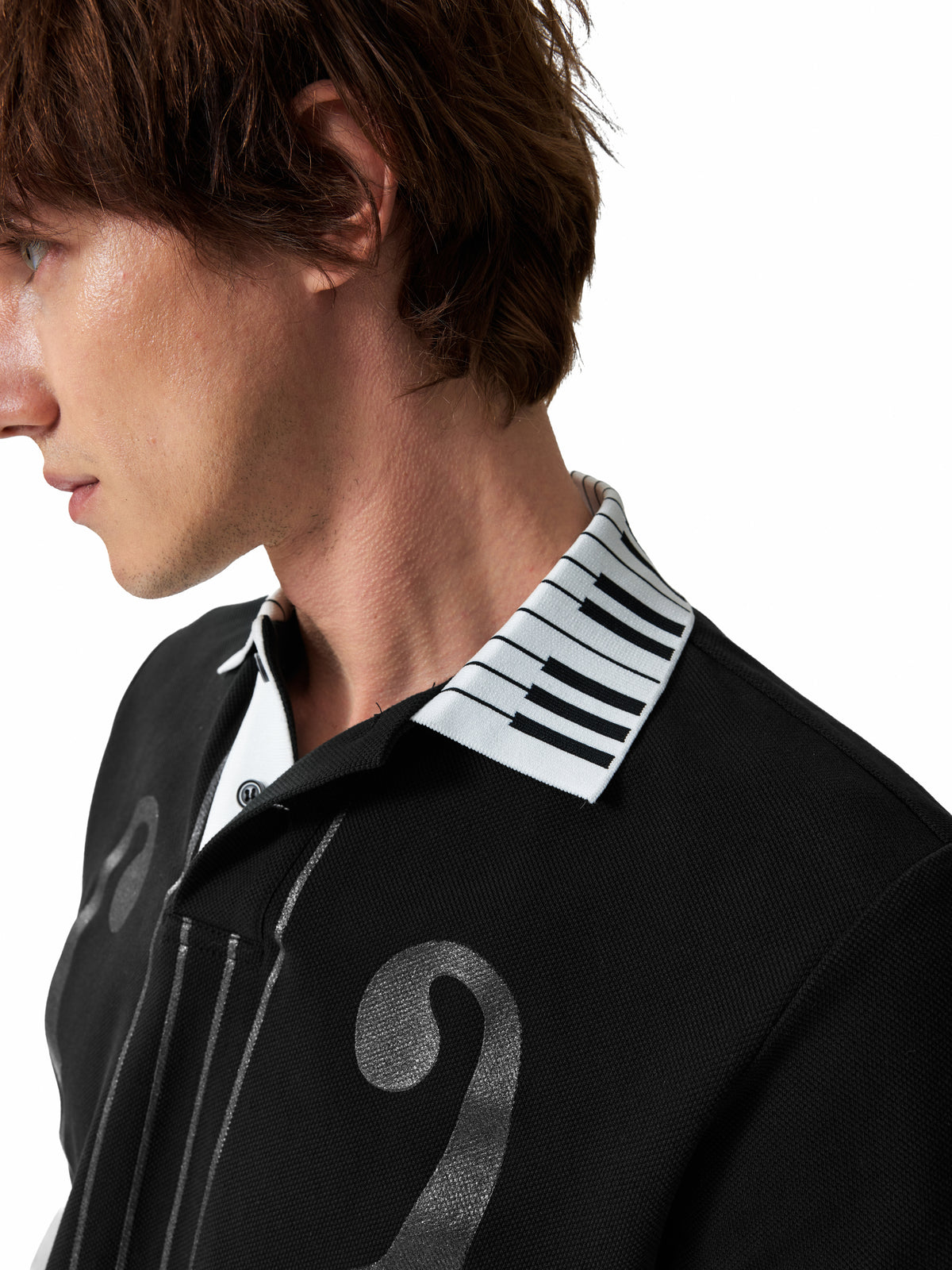 NUMBASIA Piano Collar Music Note Glitter Polo — studio model view 5