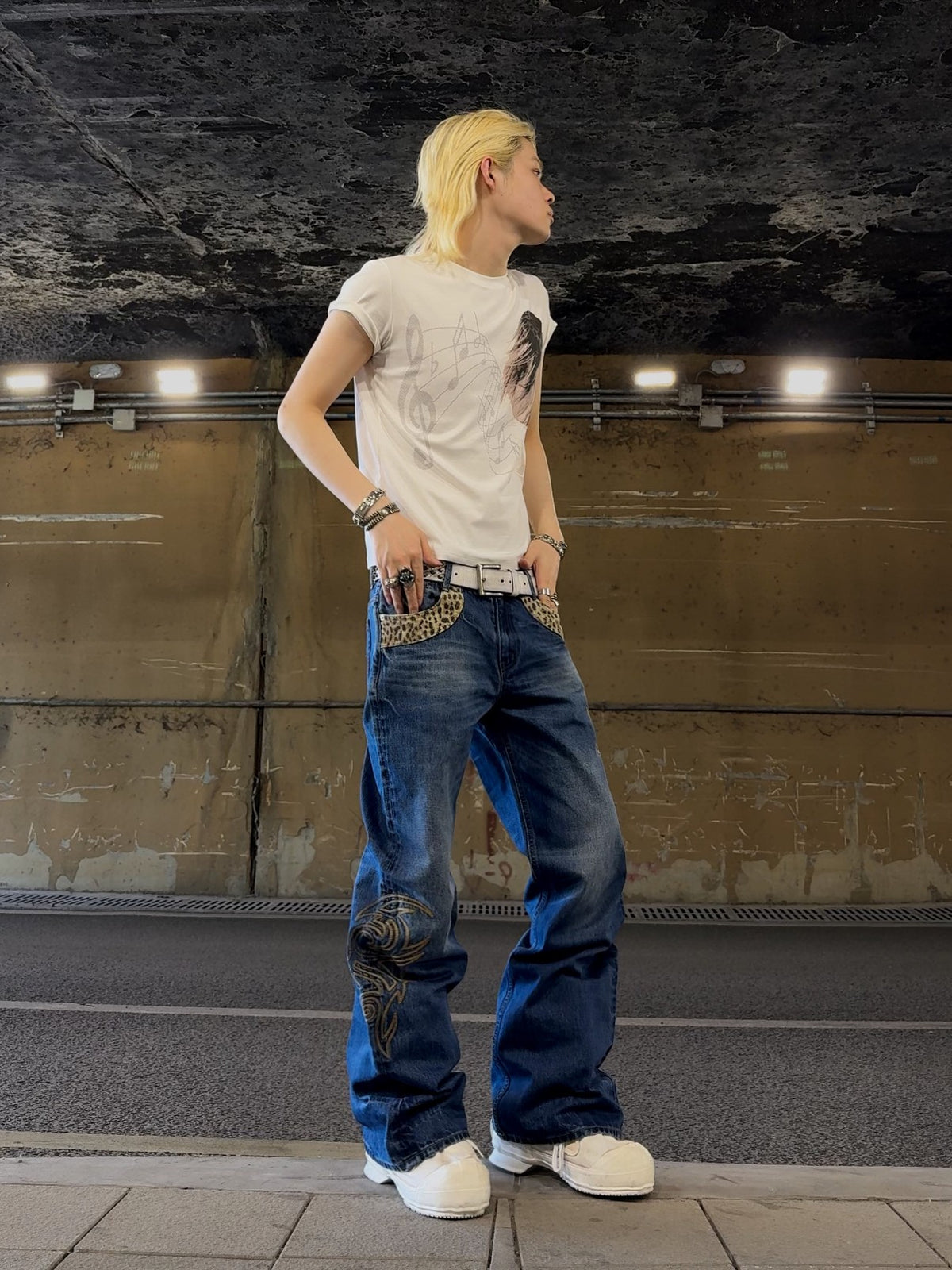 NUMBASIA Leopard Panel Embroidered Flared Jeans — NA6131