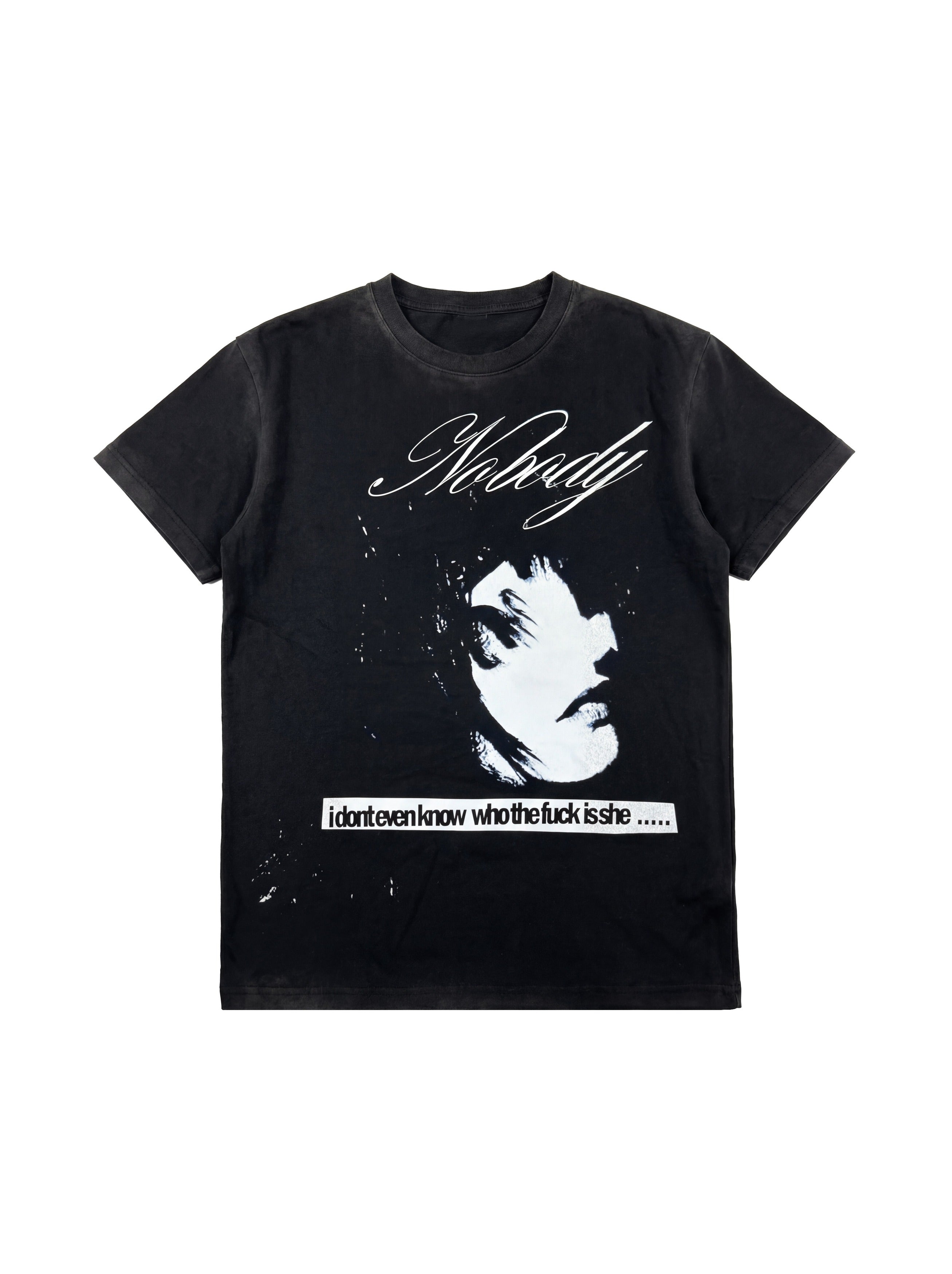 NUMBASIA Portrait Slogan Washed T-Shirt — NA6220